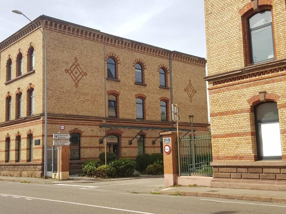 شقة Le Nid Des Cigognes A Colmar Centre, Proche Gare, Marches De Noel المظهر الخارجي الصورة